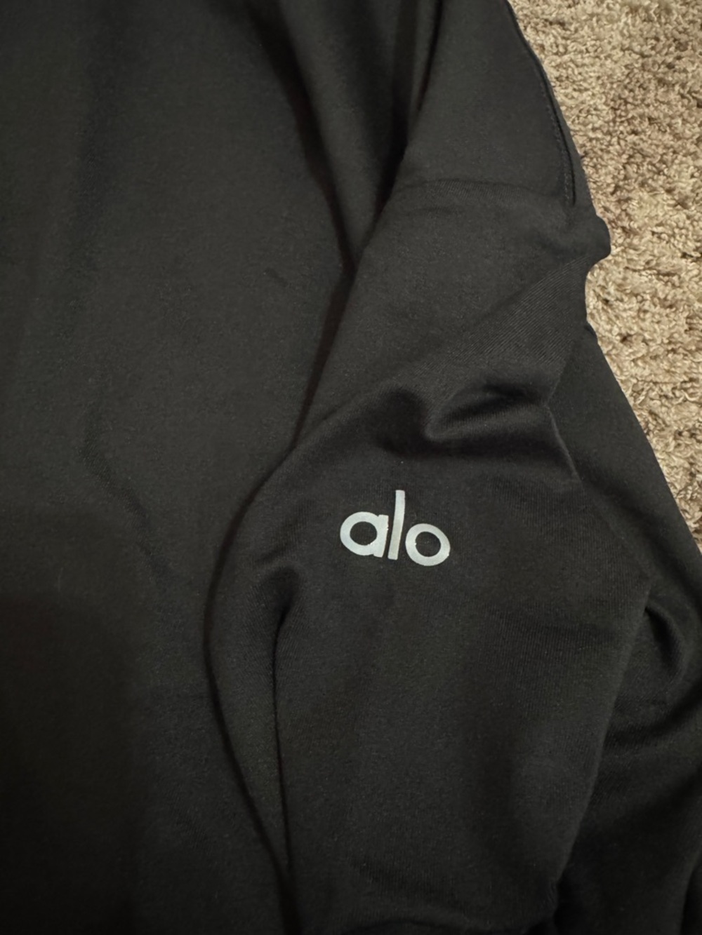 Alo Conquer Reform Long Sleeve With Hood - Picture 3 of 5